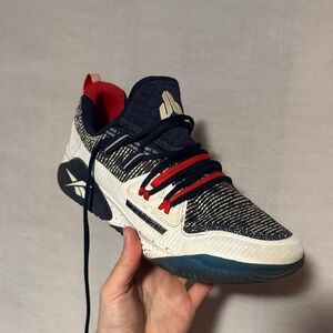 JJ Watt signature lifting shoes